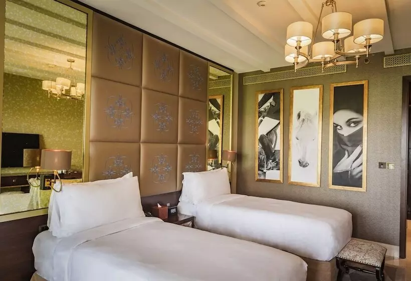 Fotos del hotel Al Habtoor Polo Resort Llc:  72