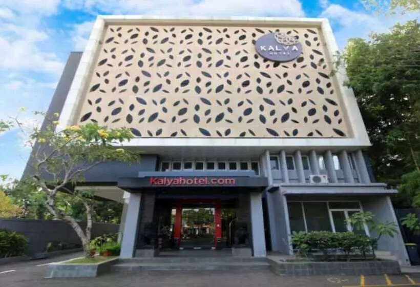 Kalya Hotel