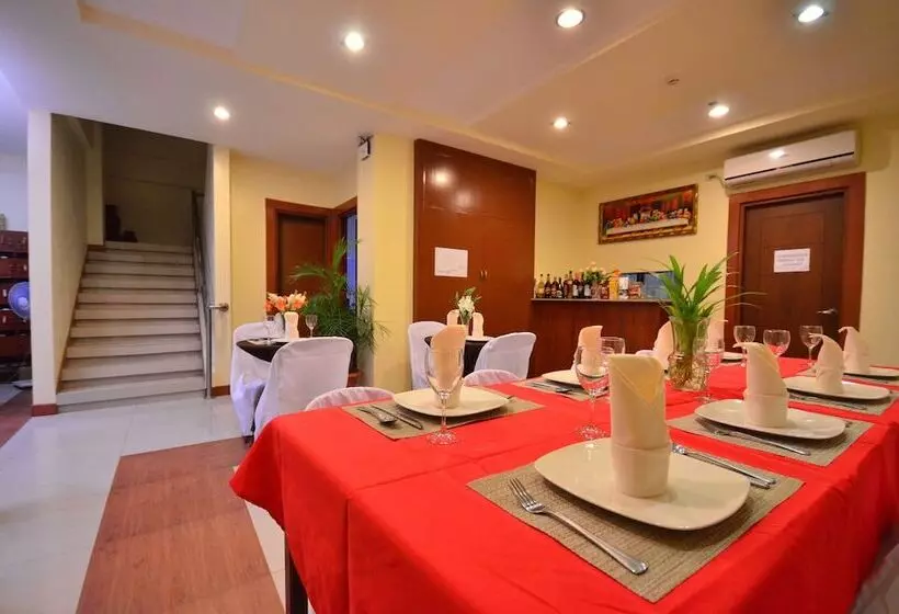 Fotos del hotel Casanas Suites:  4