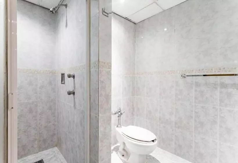 Fotos del hotel Capital O Andrade:  17