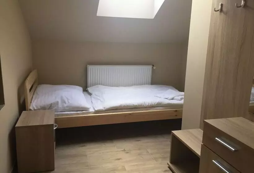 Fotos del hotel Taurus:  9