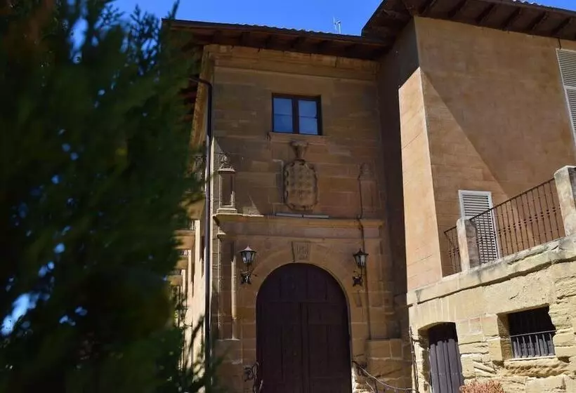 Fotos del hotel Hospedería Palacio De Casafuerte:  6