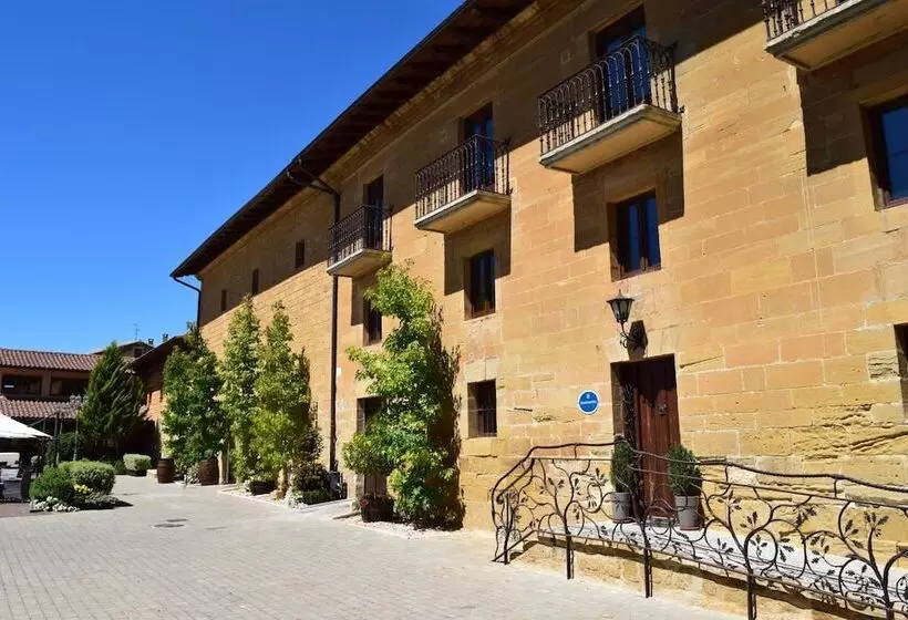 Fotos del hotel Hospedería Palacio De Casafuerte:  19