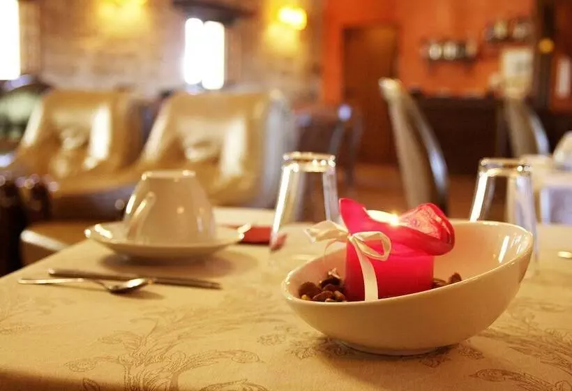 Fotos del hotel Hospedería Palacio De Casafuerte:  4