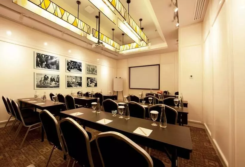 Fotos del hotel De Paviljoen Bandung:  4