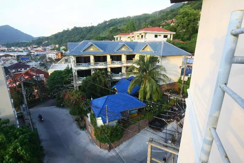 Fotos del hotel Patong Sunbeach Mansion:  23