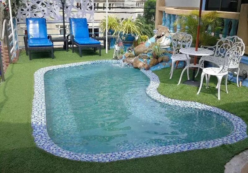 Fotos del hotel Patong Sunbeach Mansion:  13