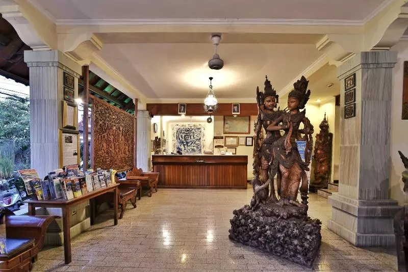 Fotos del hotel Grand Kumala:  9