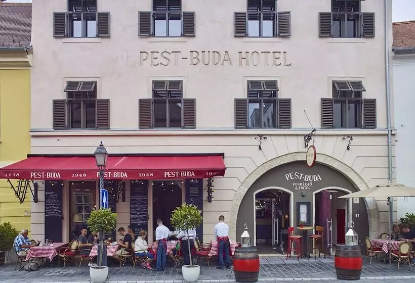 Fotos del hotel Pest-buda Design Hotel By Zsidai Hotels At Buda Castle:  15