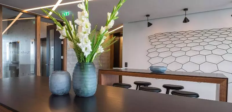Fotos del hotel Tower Suites Reykjavík:  3