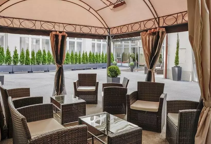 Fotos del hotel Garden Court:  4