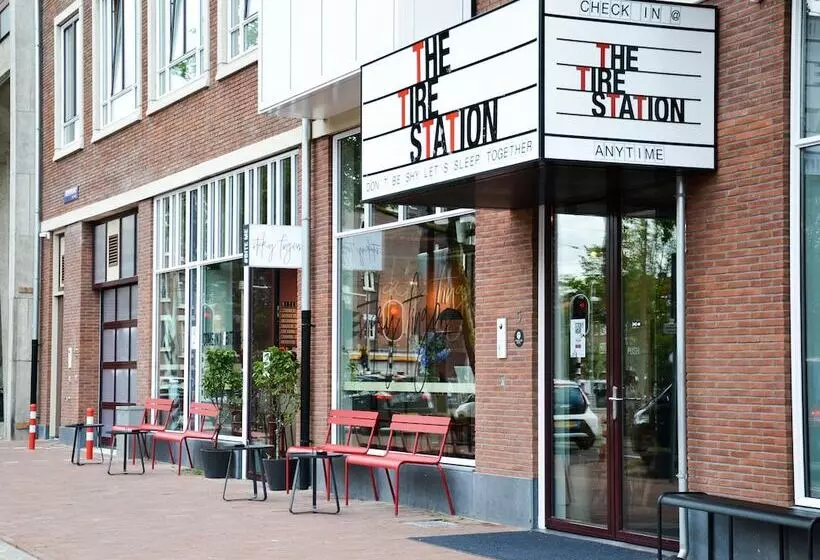 Fotos del hotel Conscious Hotel The Tire Station:  4