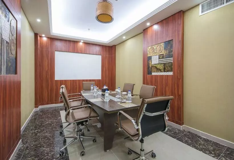 Fotos del hotel Royal Tulip  Llc:  24