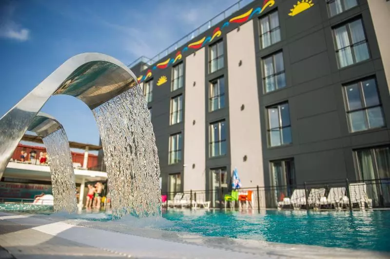 Fotos del hotel Hollywoodland Wellness & Spa:  7