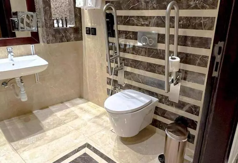 Fotos del hotel Bayat:  16
