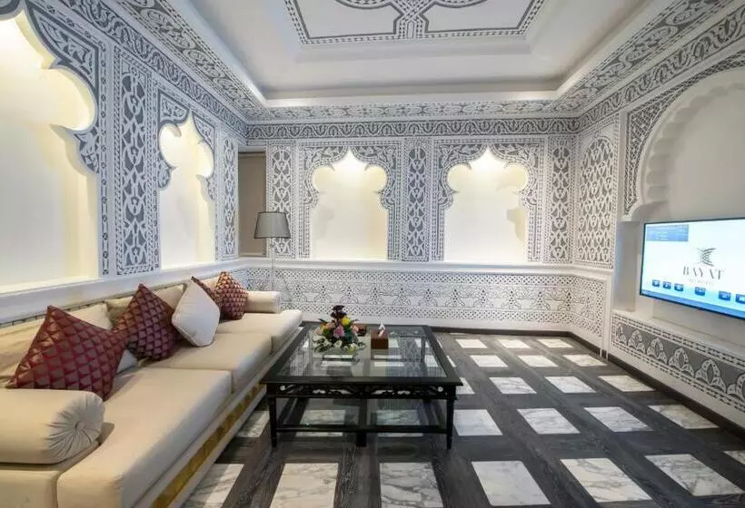 Fotos del hotel Bayat:  9