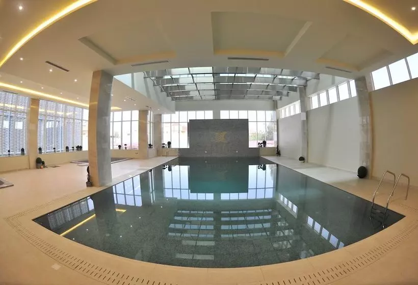 Fotos del hotel Bayat:  2