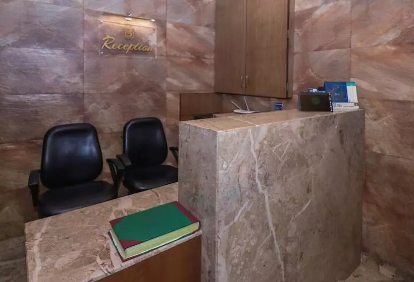 Fotos del hotel Treebo Beeu Guest House:  9