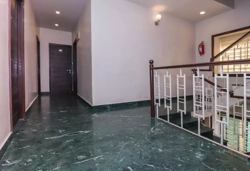 Fotos del hotel Treebo Beeu Guest House:  14