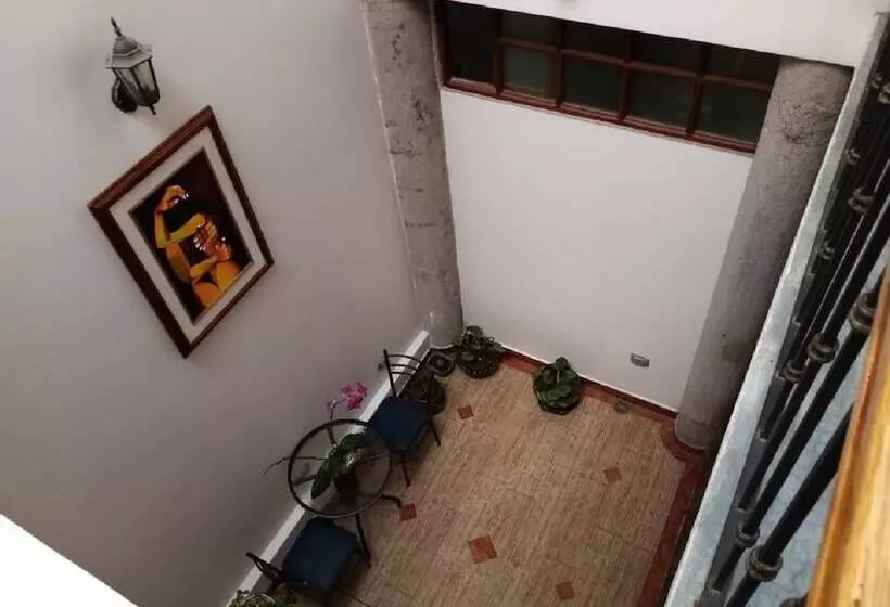 Fotos del hotel Casa Ecuatreasures Centro Historico:  24