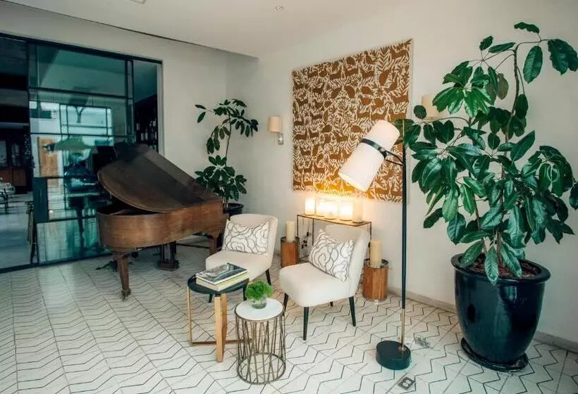 Fotos del hotel L'ôtel At Dôce18 Concept House:  20