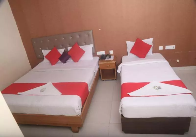 Fotos del hotel Lotus Grand:  24