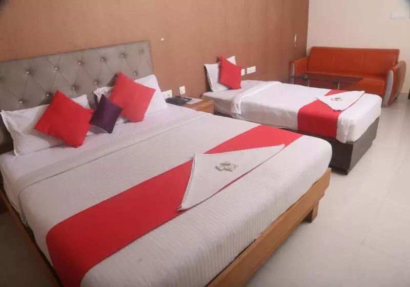 Fotos del hotel Lotus Grand:  22