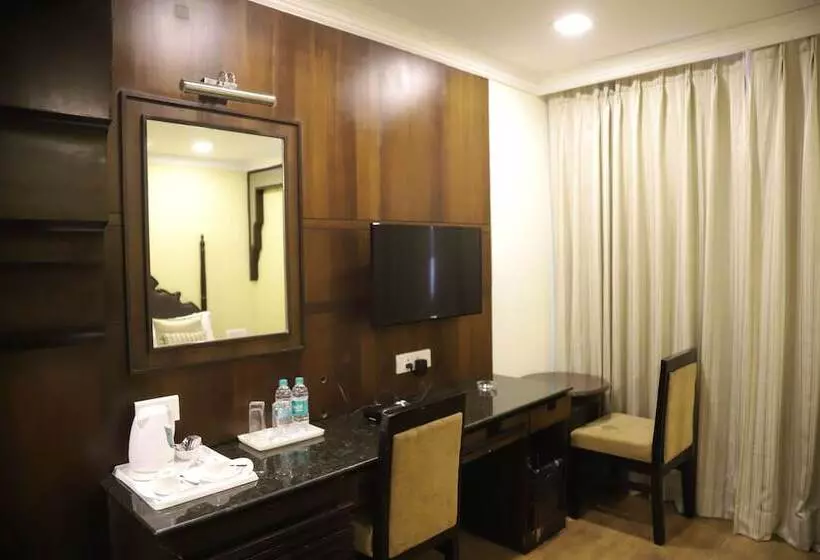 Fotos del hotel The Gandhi International:  23