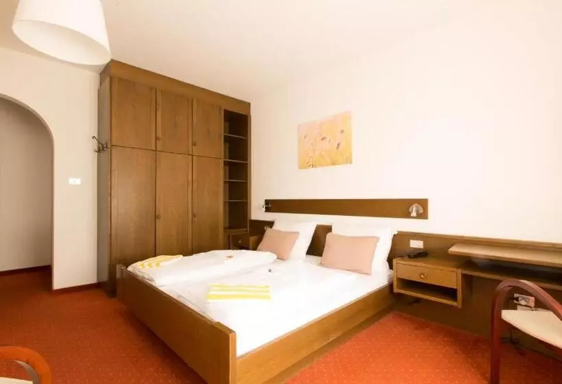 Fotos del hotel Pension Sankt Urban:  14