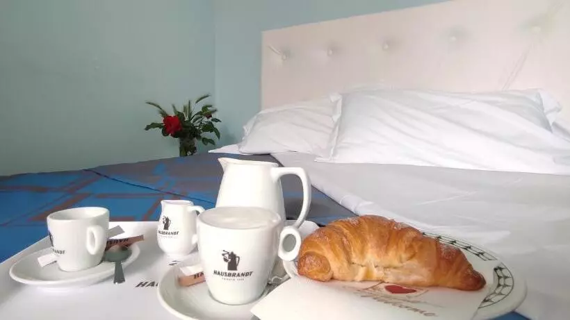 Fotos del hotel Villa Mirella:  14