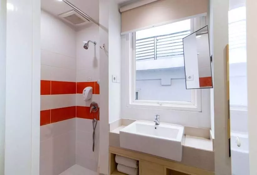 Fotos del hotel Cleo  Jemursari:  6