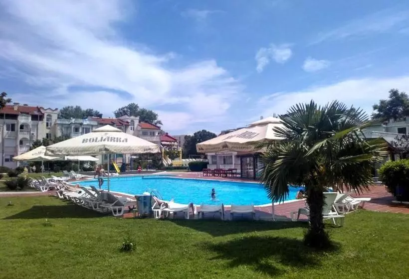 Fotos del hotel Bravo 1 Apartments:  2