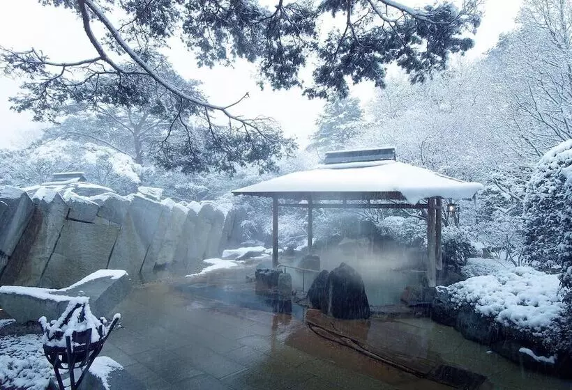 Fotos del hotel Kagaribi No Yu Ryokusuitei:  13