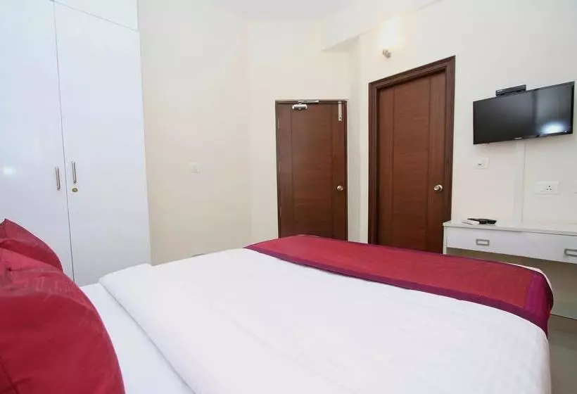 Fotos del hotel Oyo 4797 Lulu Hospitality:  7