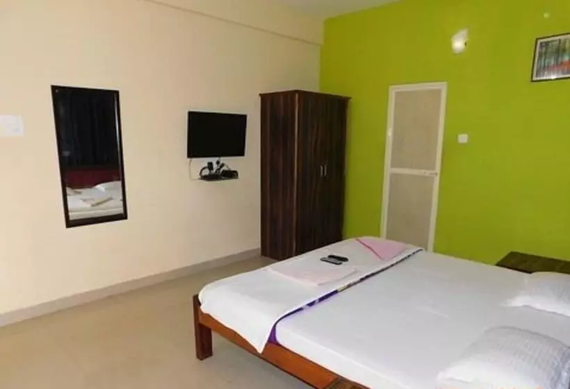 Fotos del hotel Kunal Beach House:  5