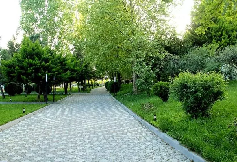 Fotos del hotel Sheki Olimpiya Hotel & Resort:  6