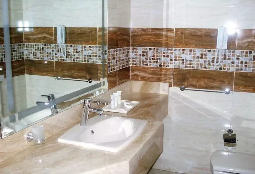 Fotos del hotel Tolip Golden Plaza:  20