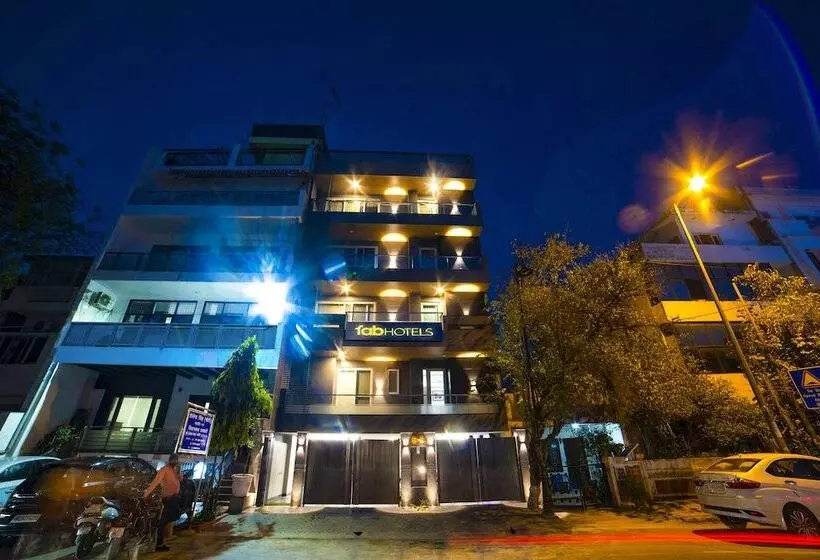 Fabhotel Exotica Greenpark