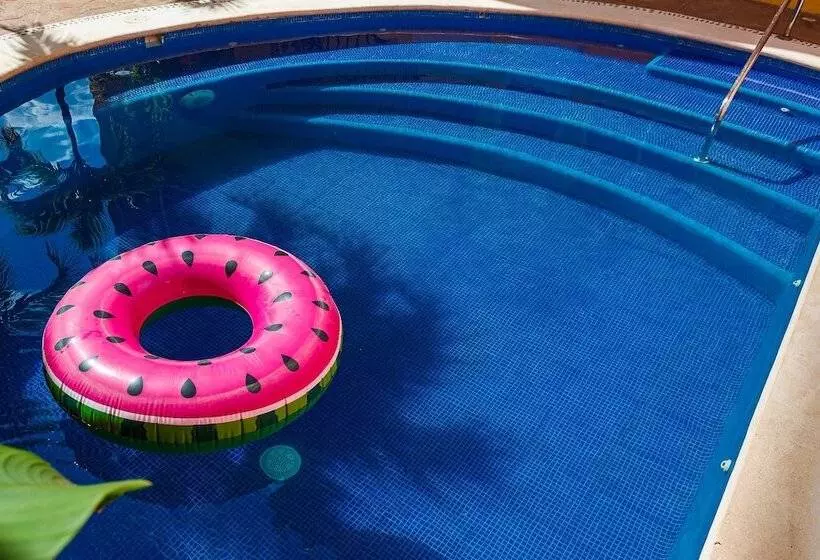 Fotos del hotel Kaam Accommodations:  3