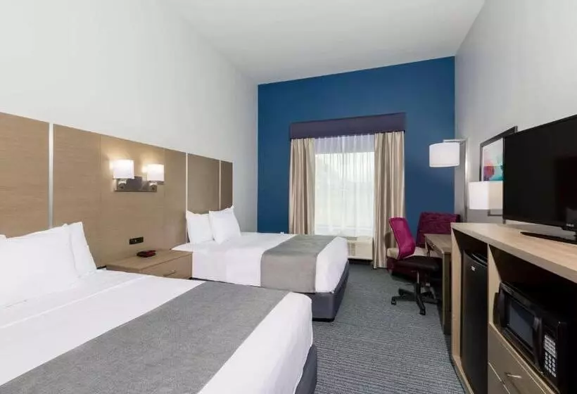 Fotos del hotel Days Inn & Suites By Wyndham Houston Nw Cypress:  25