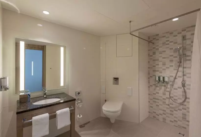 Fotos del hotel Hampton By Hilton Frankfurt City Centre East:  8