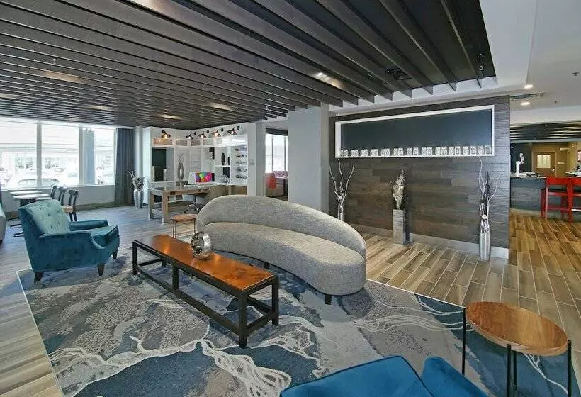 Fotos del hotel Holiday Inn  & Suites  Calgary Airport North, An Ihg:  7