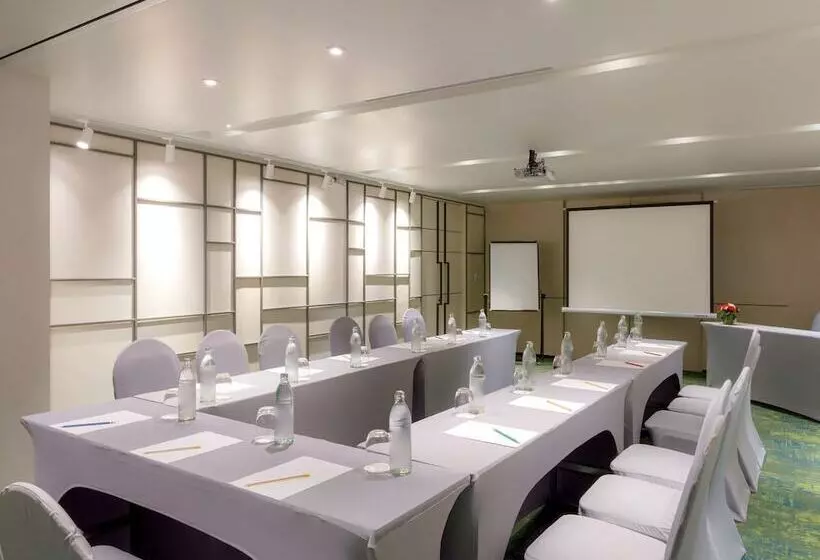 Fotos del hotel Ibis Styles Bangkok Sukhumvit Phra Khanong:  6