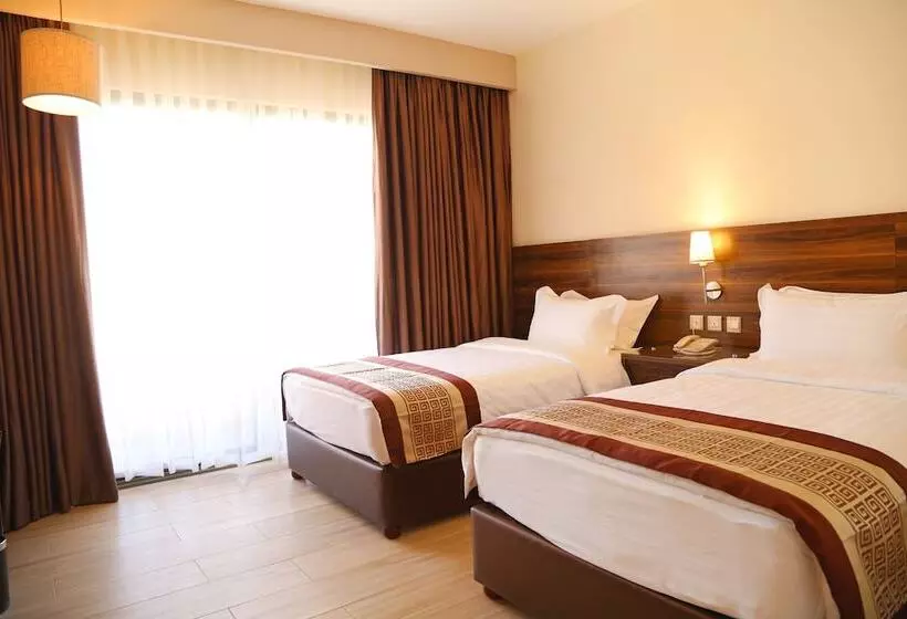 Fotos del hotel Lacosta:  7