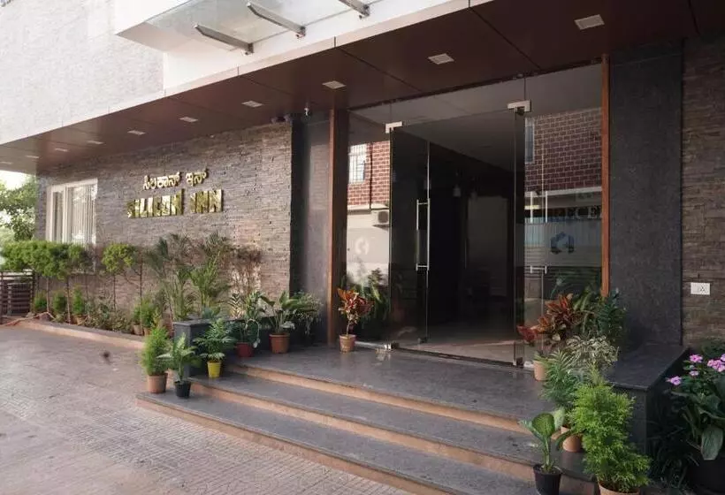 Fotos del hotel Silicon Inn:  14