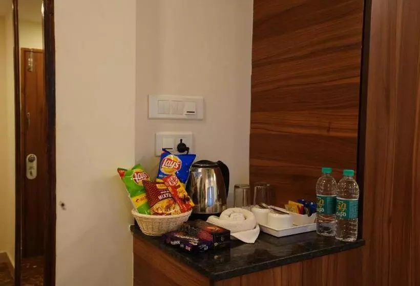 Fotos del hotel Silicon Inn:  25