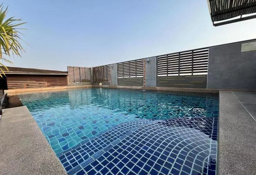 Fotos del hotel Eurna Resort:  2