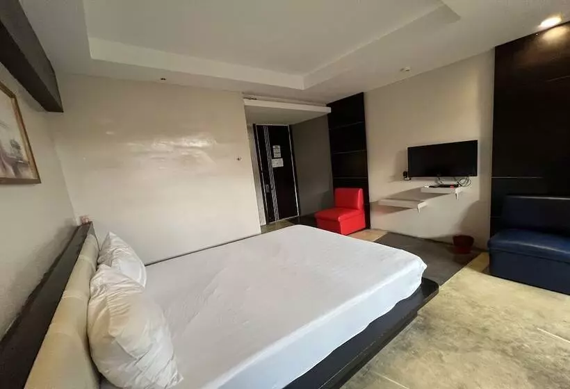 Fotos del hotel Eurna Resort:  16