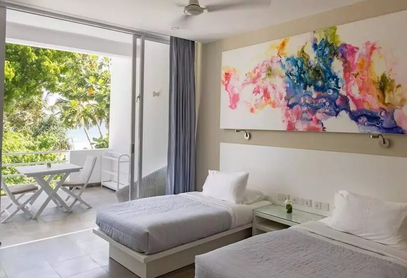 Taru Villas  Tangalle Social