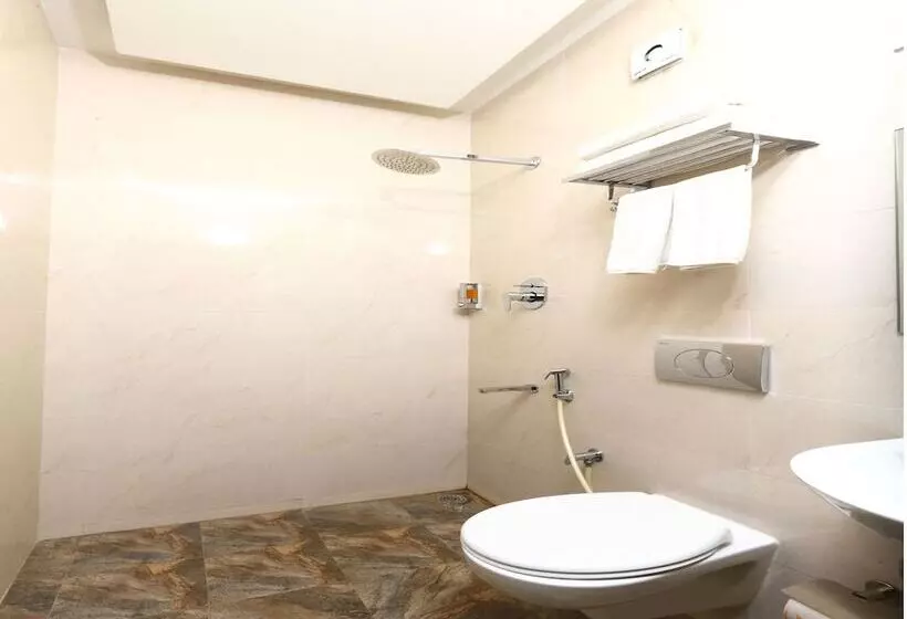 Fotos del hotel Oyo 10276 Hotel The Pearl:  5